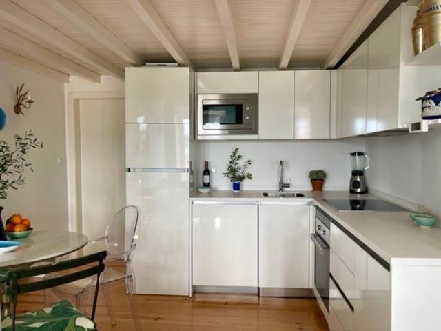 Guestready - Elegant River View Duplex In Belem * Lissabon